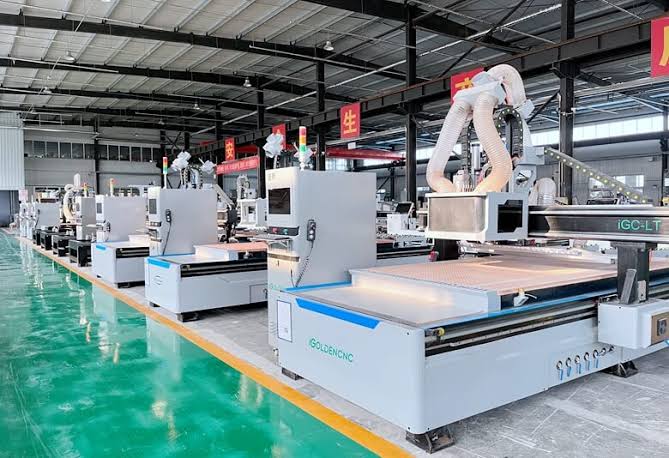 چگونه دستگاه CNC مناسب کارگاه خود را انتخاب کنیم؟